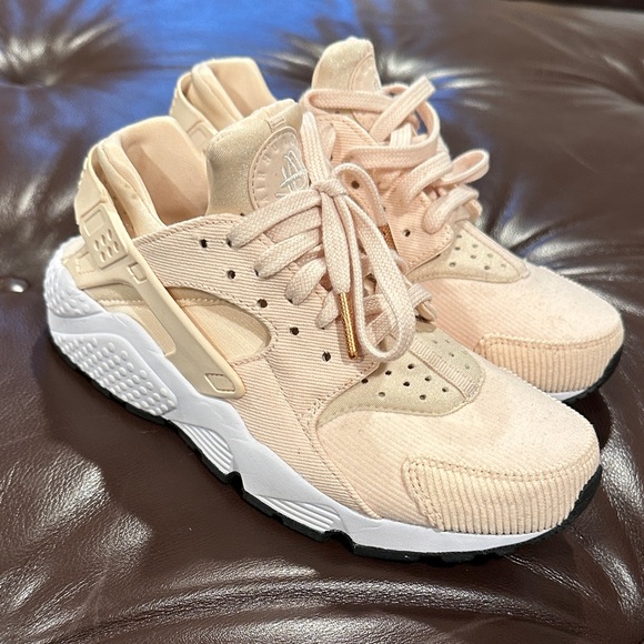 Nike Shoes - Nike Women's Blush Pink Sneakers NWOT